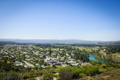 Clyde Lookout Tim Bardsely Smith